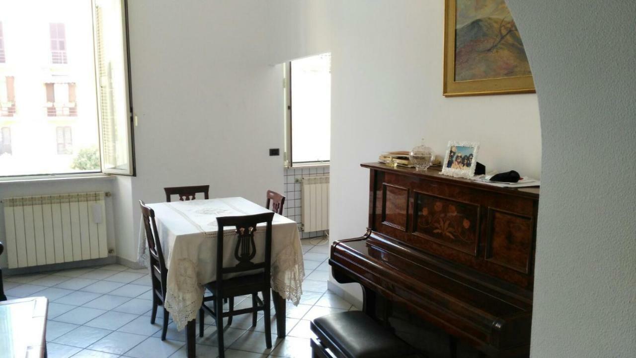 Whole Holiday Home Apartment Splendid Civitavecchia Da Pamino & Priscilla Exterior foto
